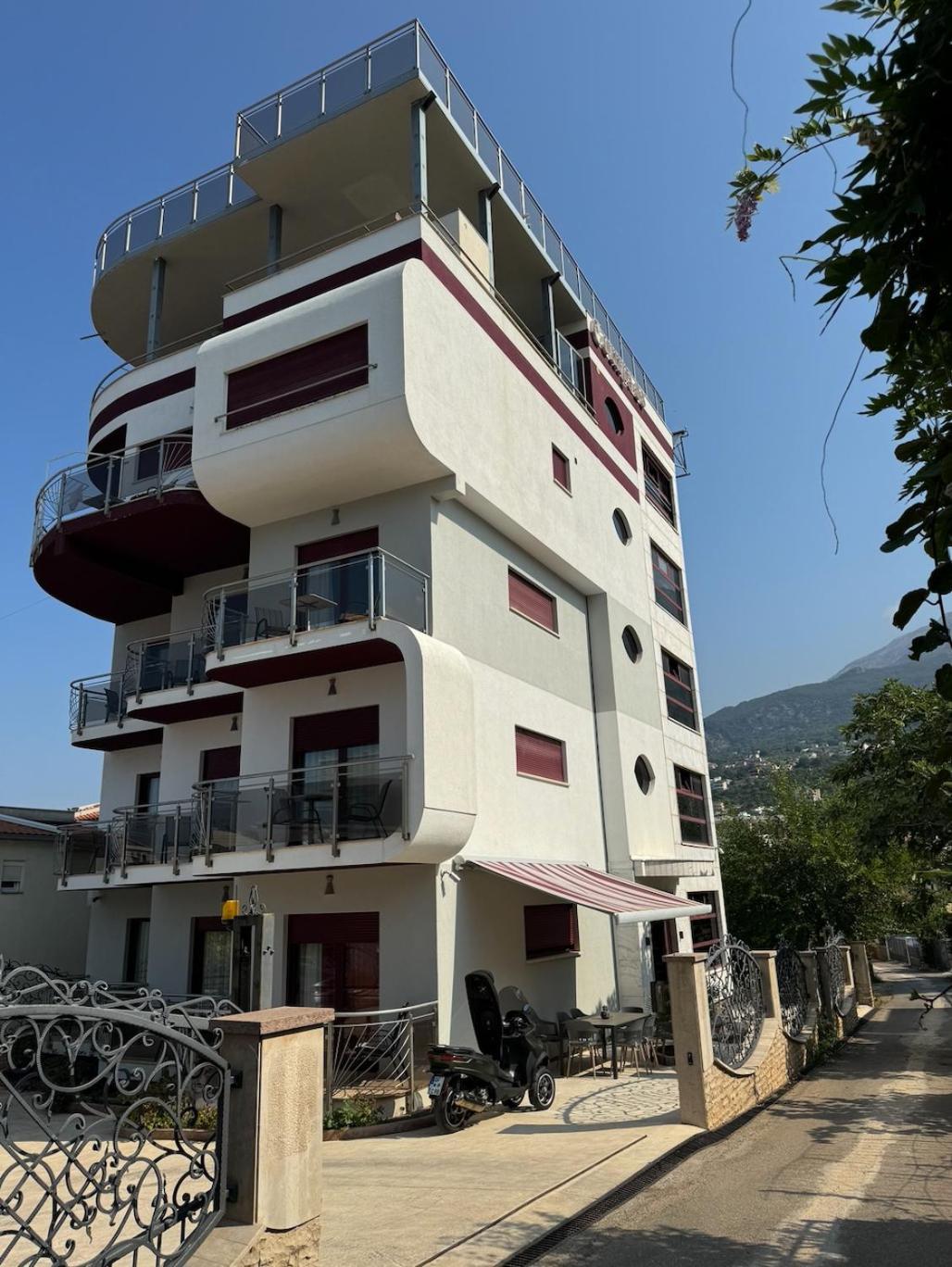 Compass Aparthotel Dobra Voda Dış mekan fotoğraf