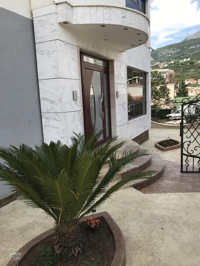 Compass Aparthotel Dobra Voda Dış mekan fotoğraf
