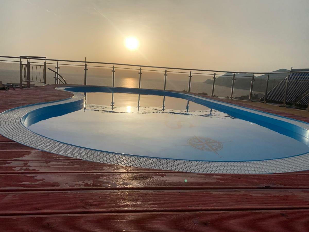 Compass Aparthotel Dobra Voda Dış mekan fotoğraf