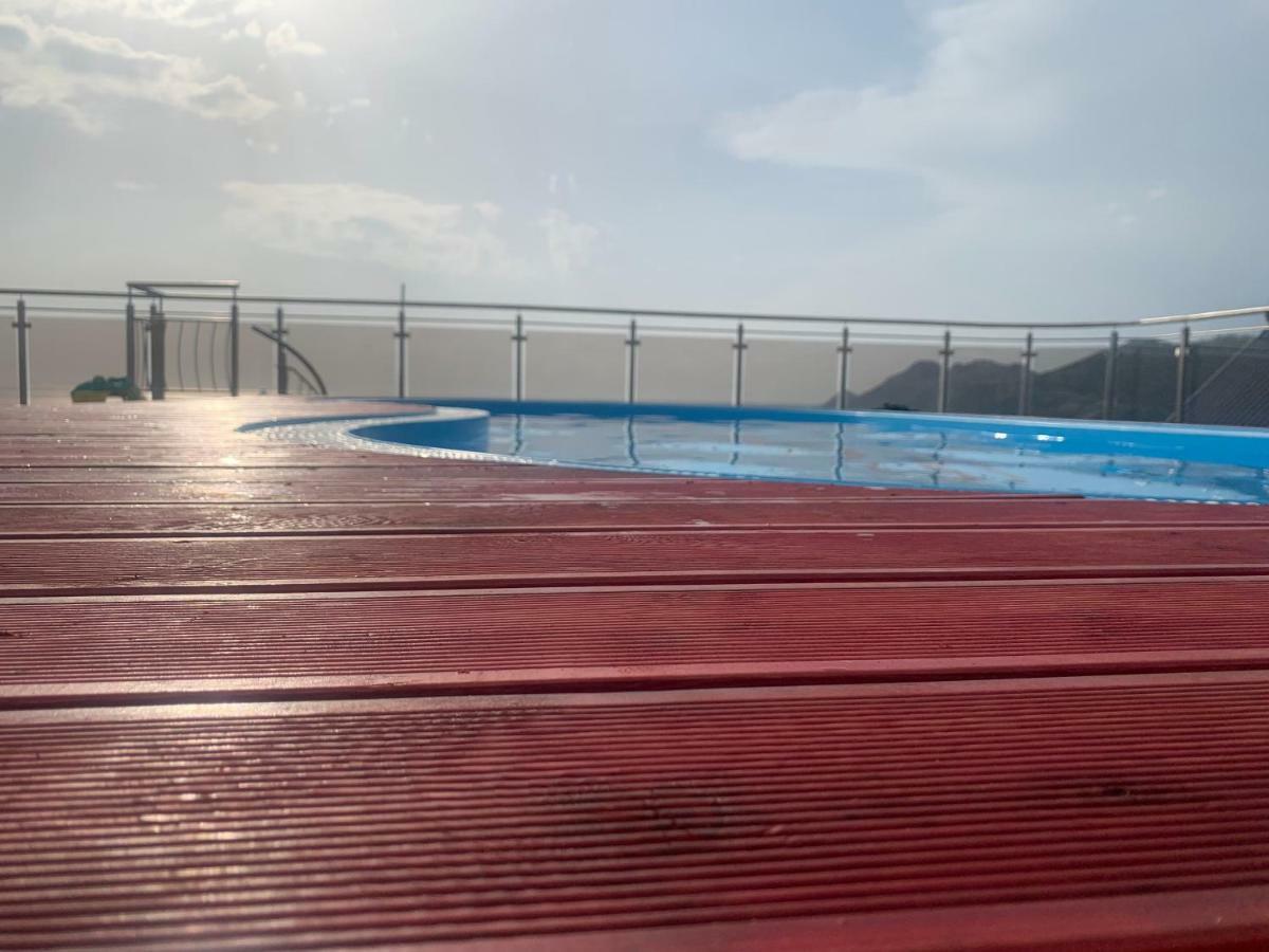 Compass Aparthotel Dobra Voda Dış mekan fotoğraf